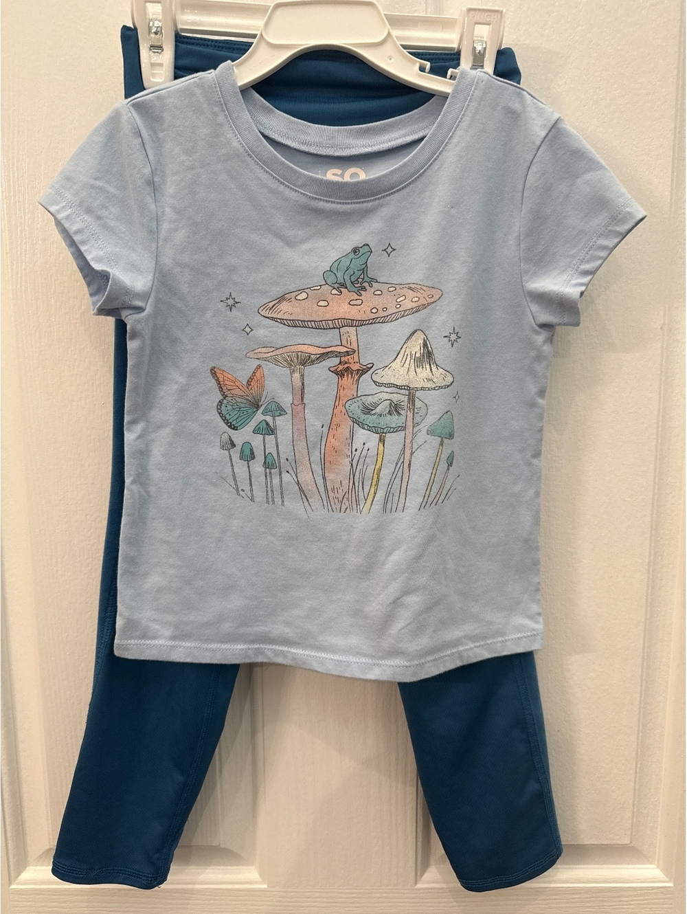 SO Girls' Size S (6/7) Light Blue Cotton-Blend T-Shirt with Mushroom and Frog, &